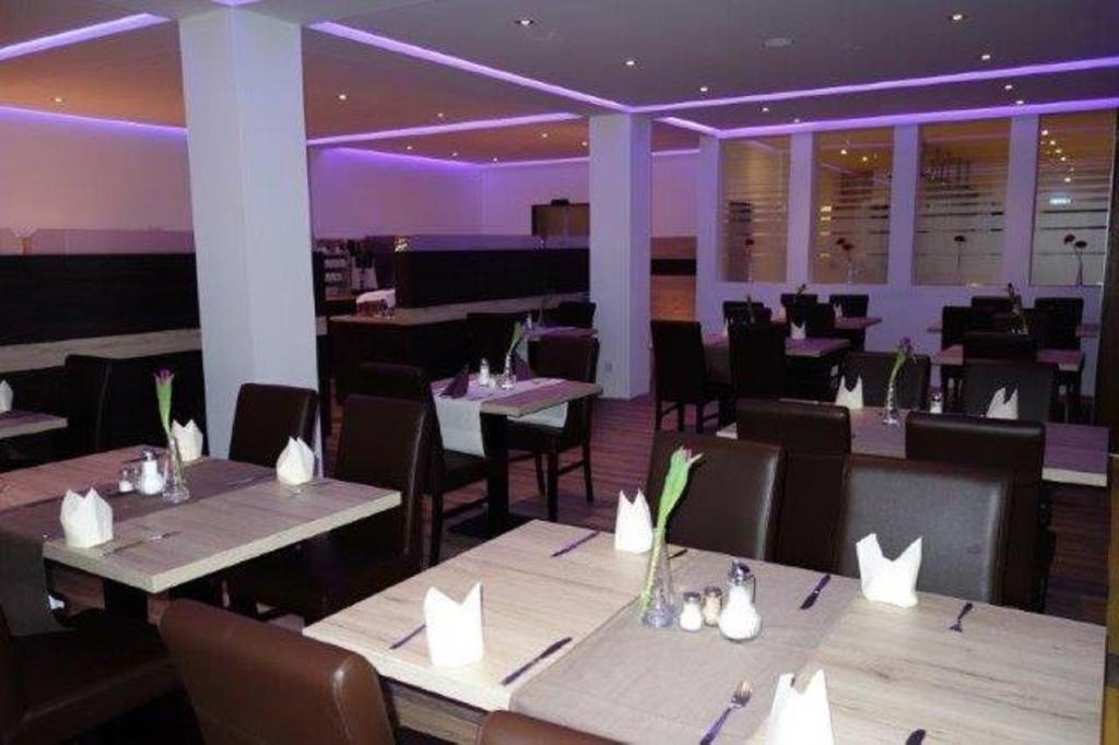 Eichenhof Hotel Gbr Eislingen Ngoại thất bức ảnh