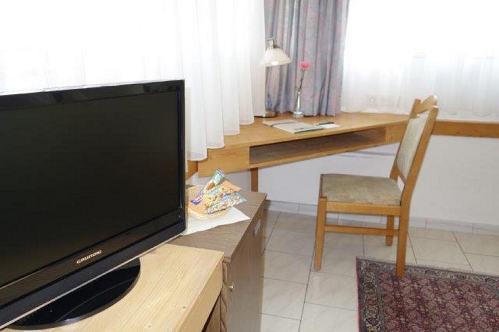 Eichenhof Hotel Gbr Eislingen Ngoại thất bức ảnh